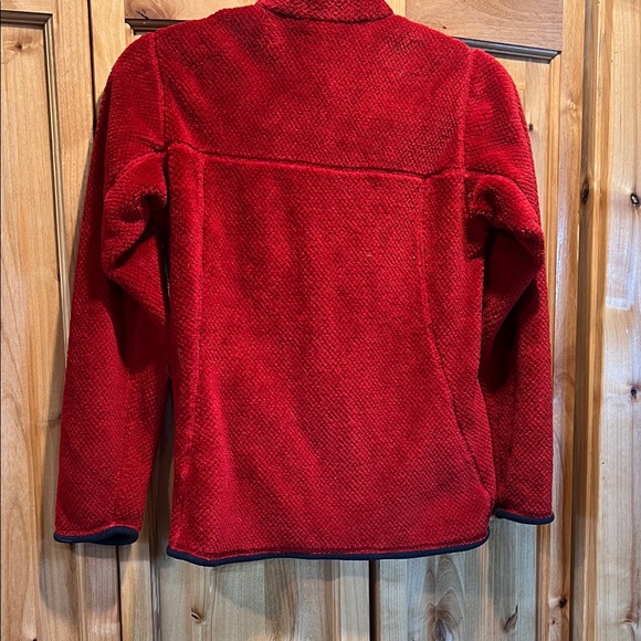 Patagonia Vibrant Red Fleece Jacket Size XS - Picture 3 of 6